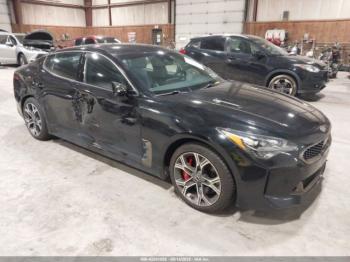  Salvage Kia Stinger