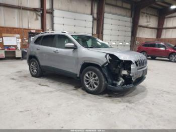  Salvage Jeep Cherokee