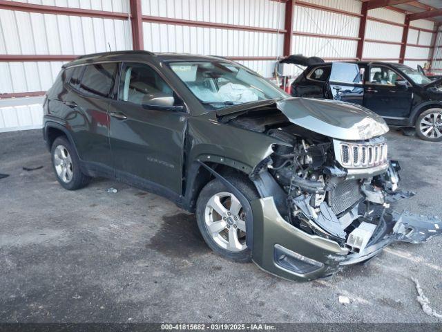  Salvage Jeep Compass