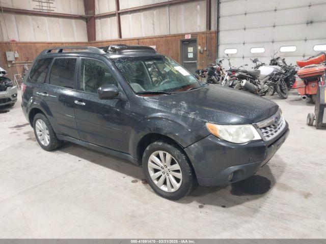  Salvage Subaru Forester