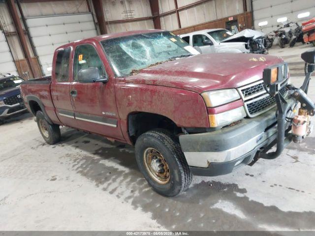  Salvage Chevrolet Silverado 2500