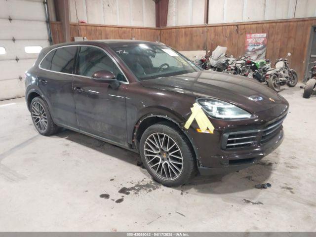 Salvage Porsche Cayenne