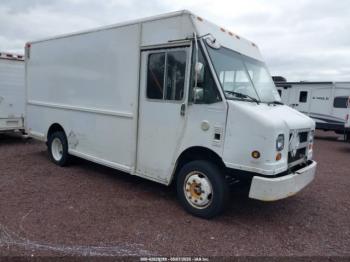  Salvage Freightliner Chassis