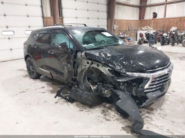  Salvage Chevrolet Blazer