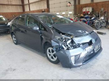  Salvage Toyota Prius