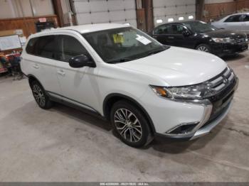  Salvage Mitsubishi Outlander