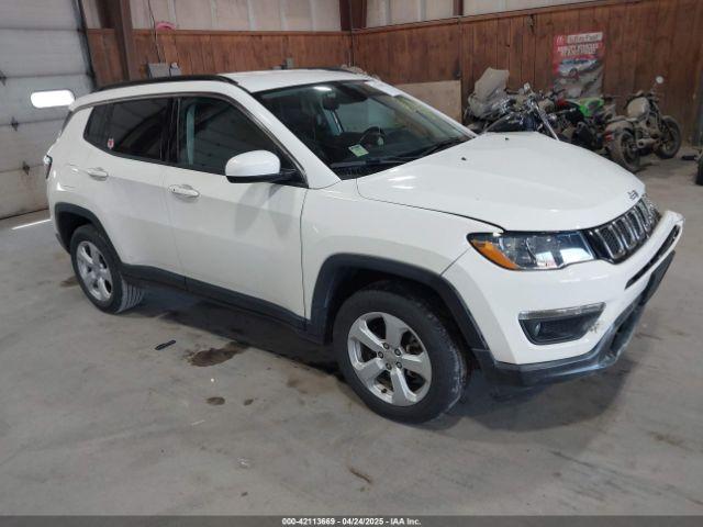  Salvage Jeep Compass