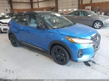  Salvage Nissan Kicks