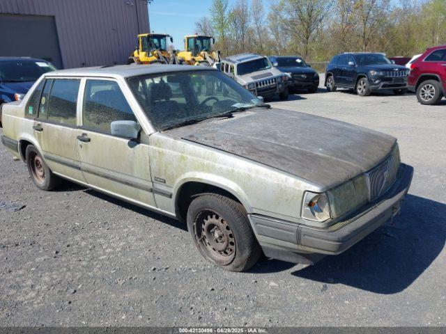  Salvage Volvo 940