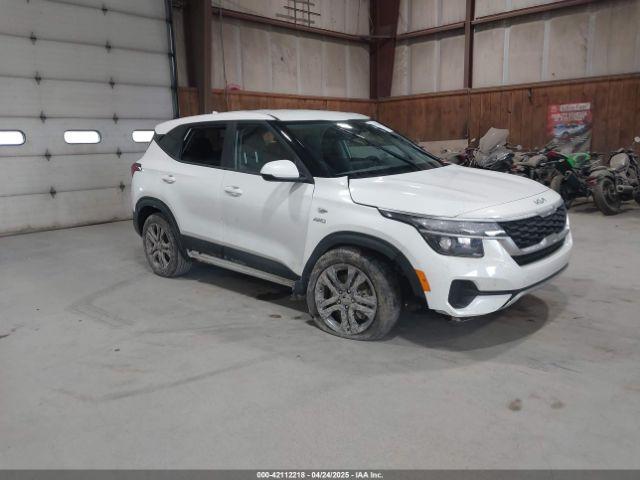  Salvage Kia Seltos