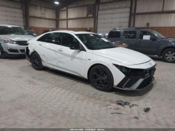  Salvage Hyundai ELANTRA