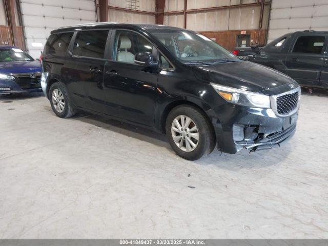  Salvage Kia Sedona