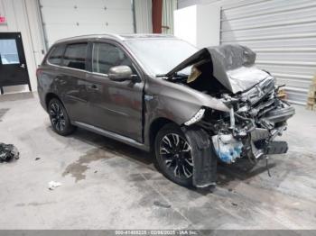  Salvage Mitsubishi Outlander