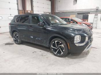  Salvage Mitsubishi Outlander