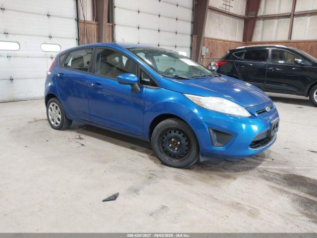  Salvage Ford Fiesta