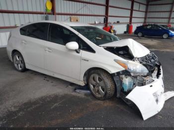  Salvage Toyota Prius