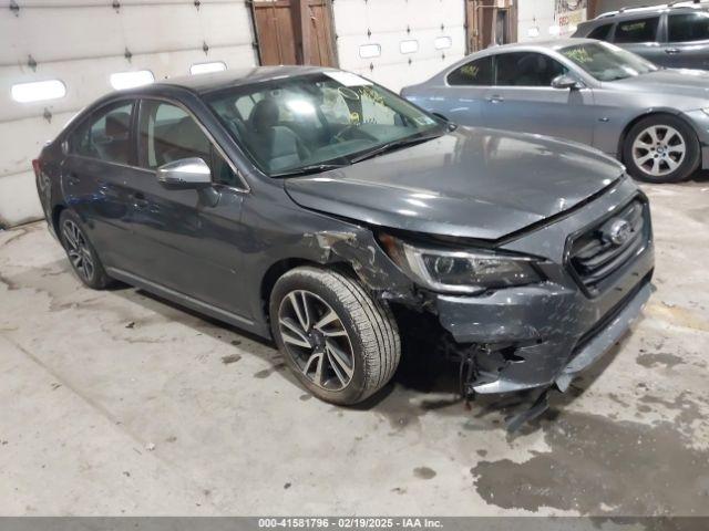  Salvage Subaru Legacy