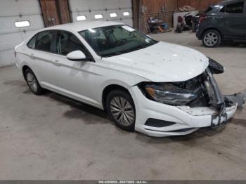  Salvage Volkswagen Jetta
