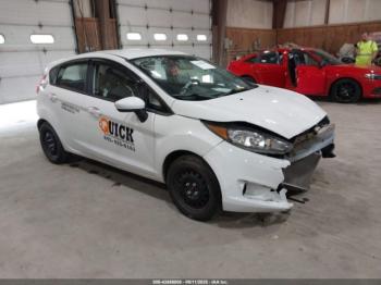  Salvage Ford Fiesta