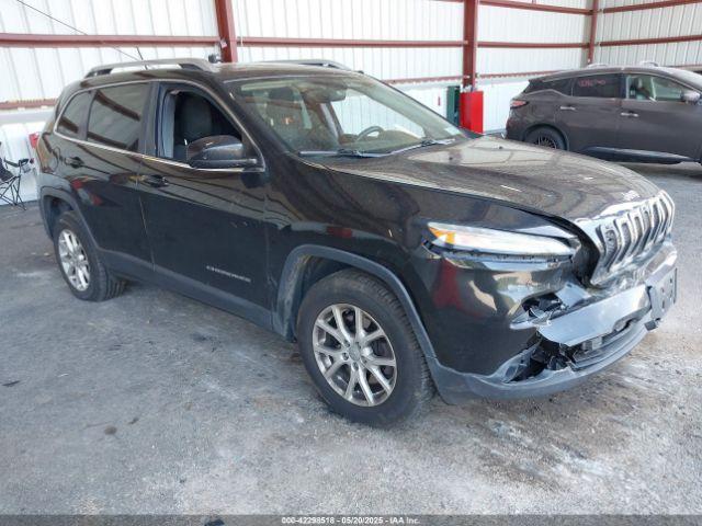  Salvage Jeep Cherokee