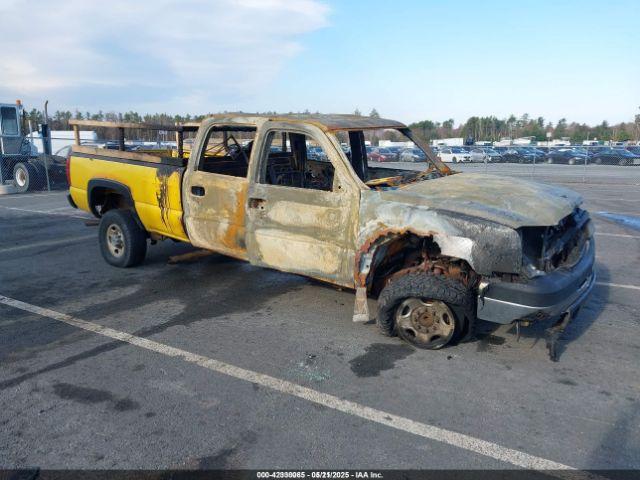  Salvage Chevrolet Silverado 2500