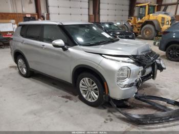  Salvage Mitsubishi Outlander
