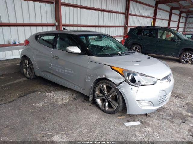  Salvage Hyundai VELOSTER