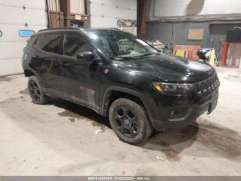  Salvage Jeep Compass