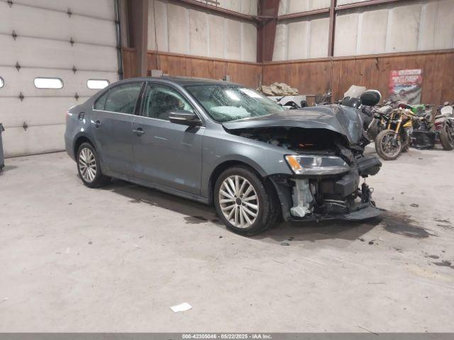 Salvage Volkswagen Jetta