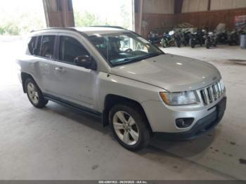  Salvage Jeep Compass