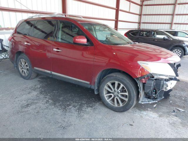  Salvage Nissan Pathfinder