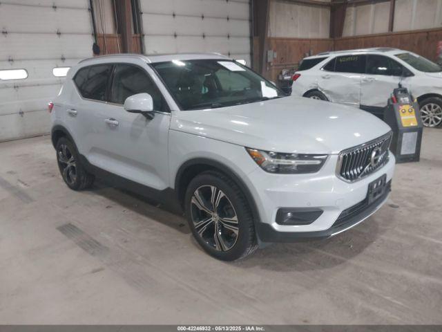  Salvage Volvo XC40