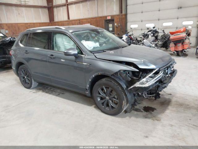  Salvage Volkswagen Tiguan