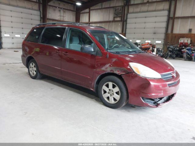  Salvage Toyota Sienna