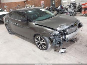  Salvage Nissan Maxima