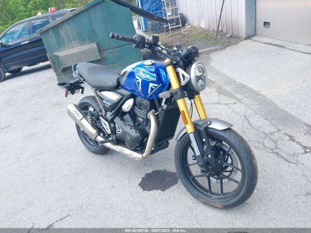  Salvage Triumph Motorcycle Speed