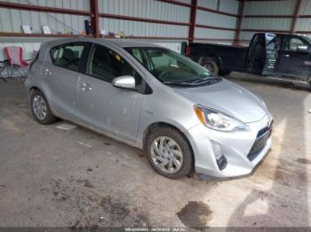  Salvage Toyota Prius c