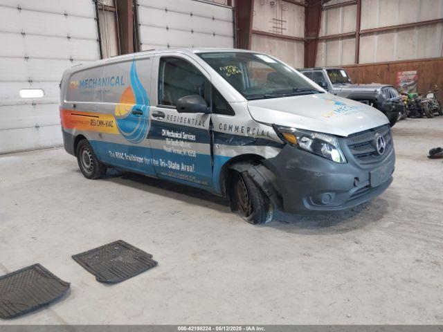  Salvage Mercedes-Benz Metris