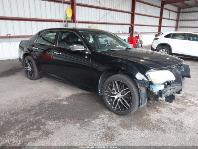  Salvage Chrysler 300