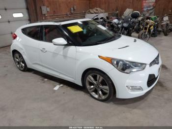  Salvage Hyundai VELOSTER