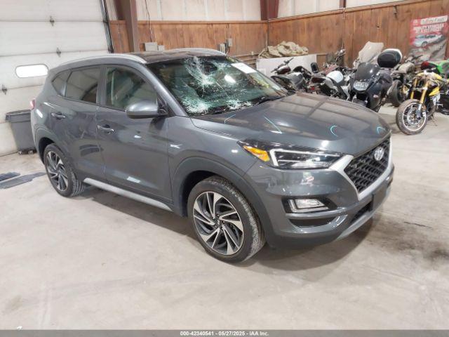  Salvage Hyundai TUCSON