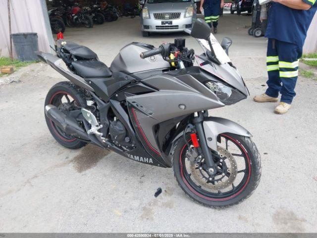  Salvage Yamaha Yzfr3