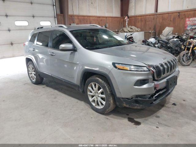  Salvage Jeep Cherokee