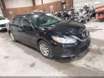  Salvage Nissan Altima