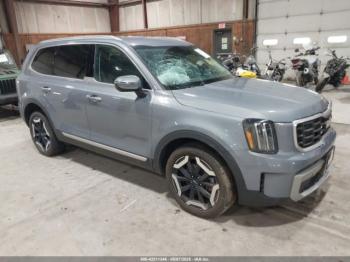  Salvage Kia Telluride