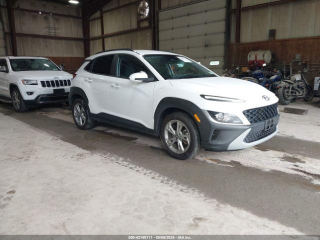  Salvage Hyundai KONA