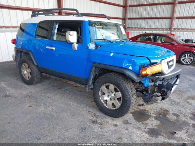  Salvage Toyota FJ Cruiser