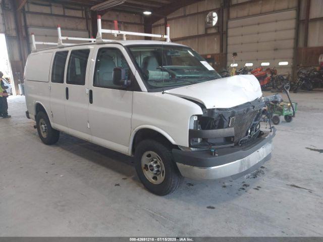  Salvage GMC Savana
