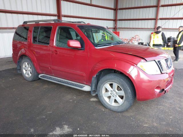  Salvage Nissan Pathfinder