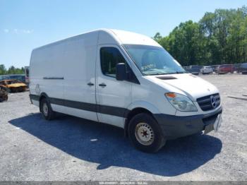  Salvage Mercedes-Benz Sprinter 2500